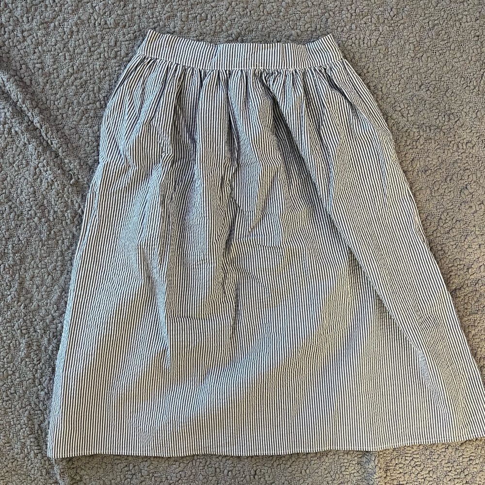 High-waisted pin-striped skirt